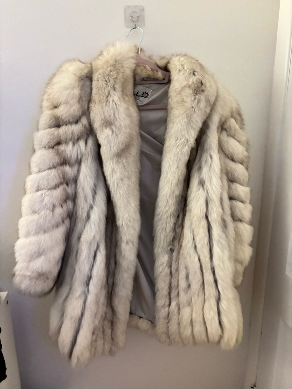 Cream Genuine John Ross Fox Fur Coat - Luxurious Women's Outerwear